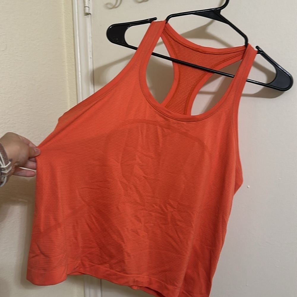 EUC Lululemon Swiftly Tech‎ Cropped Tank Top - Picture 2 of 4